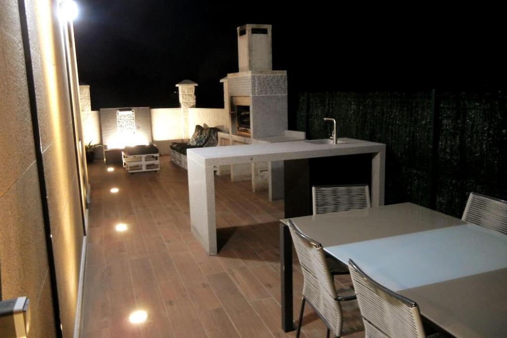 Chalet De Diseno Moderno En Sanxenxo Buitenkant foto