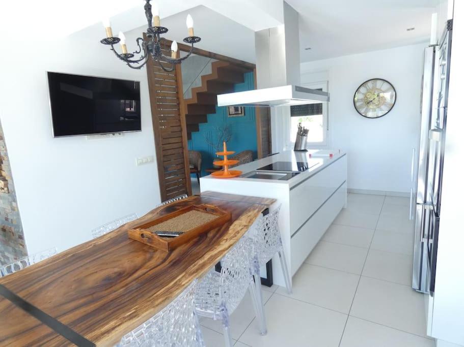 Chalet De Diseno Moderno En Sanxenxo Buitenkant foto